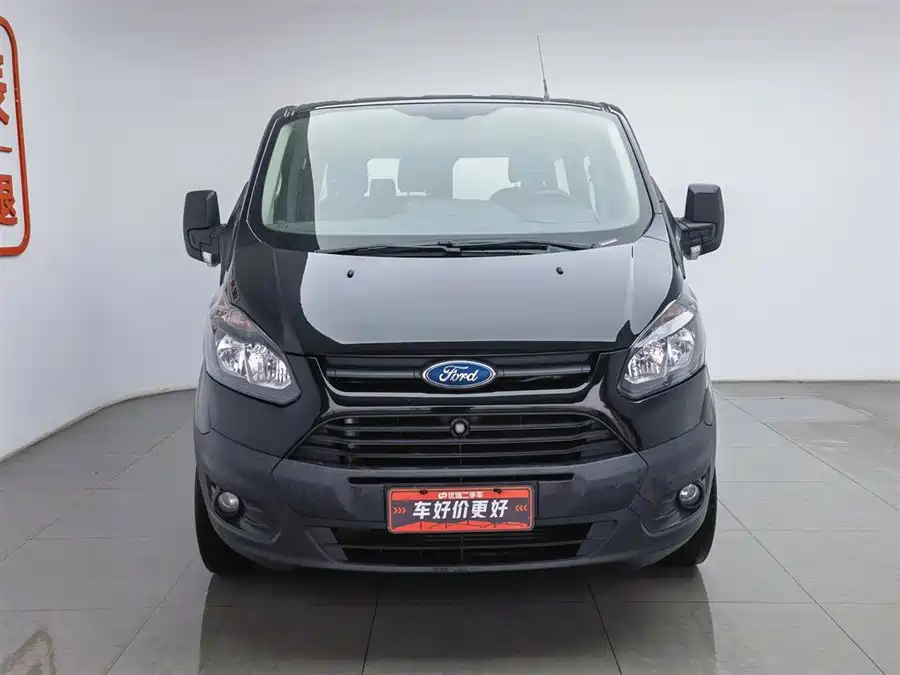 Ford Transit 2019 Model 2.0T Gasoline Automatic Multi-Purpose Commercial Vehicle Short Wheelbase Low Roof 6-Seater National VI Emission Standard