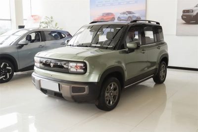 Baojun Yueye Plus 2025 Model Intelligent Honor Edition 5-Seater