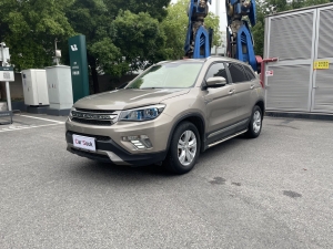 Changan CS75 2017 Sporty Edition 1.8T Automatic 4WD Luxury Edition